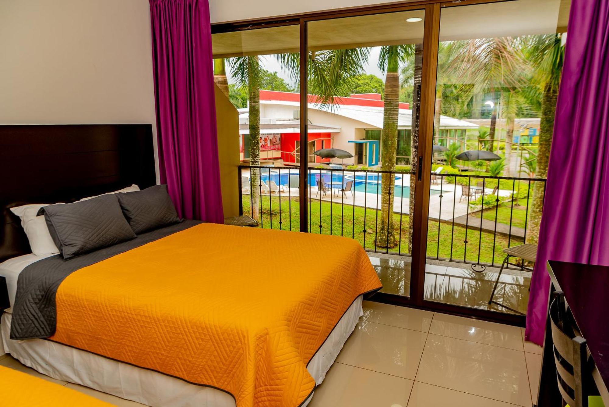 Hotel Los Rios Guacimo  Luaran gambar